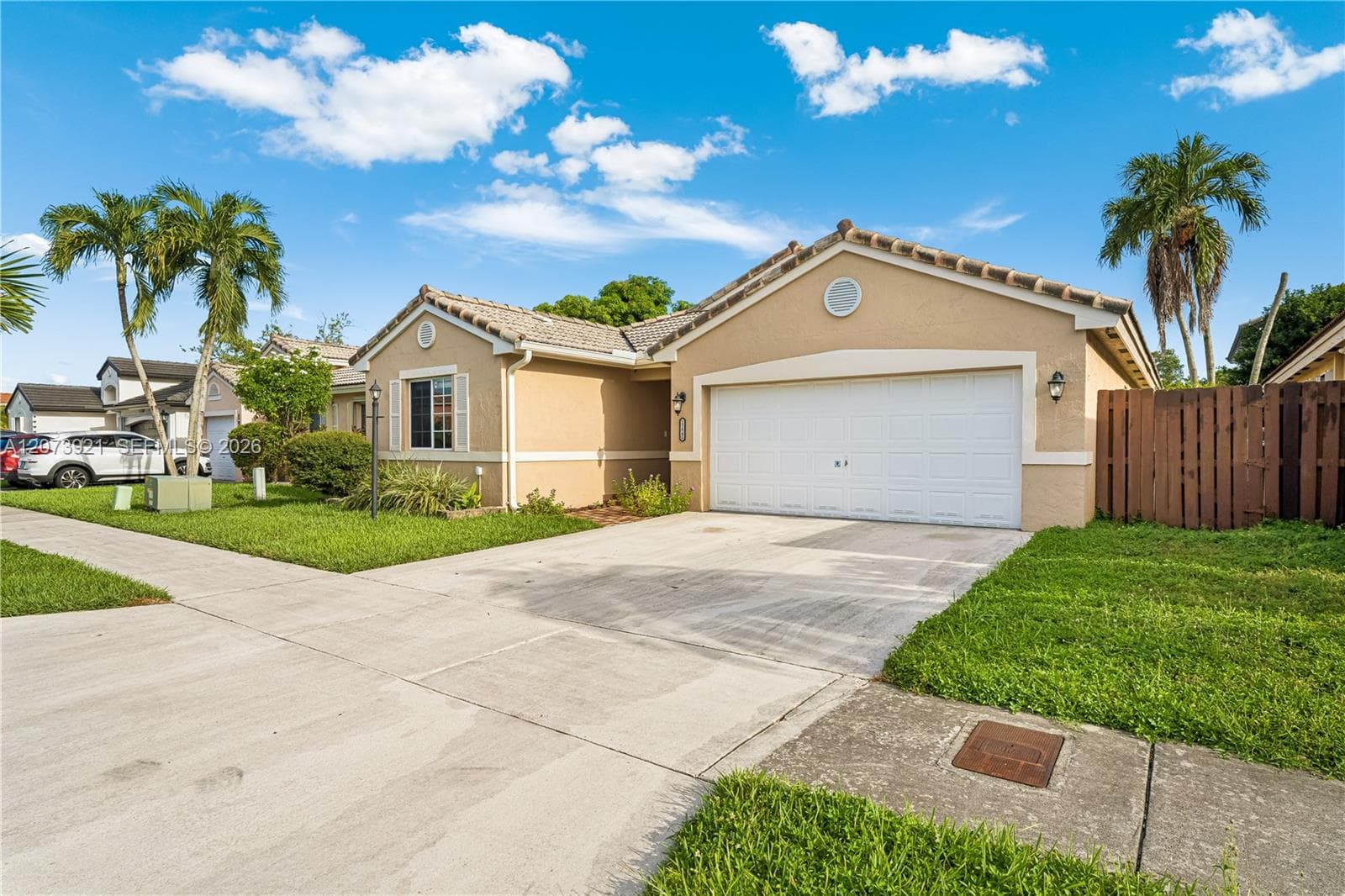 15840 SW 85th St, Miami FL 33193