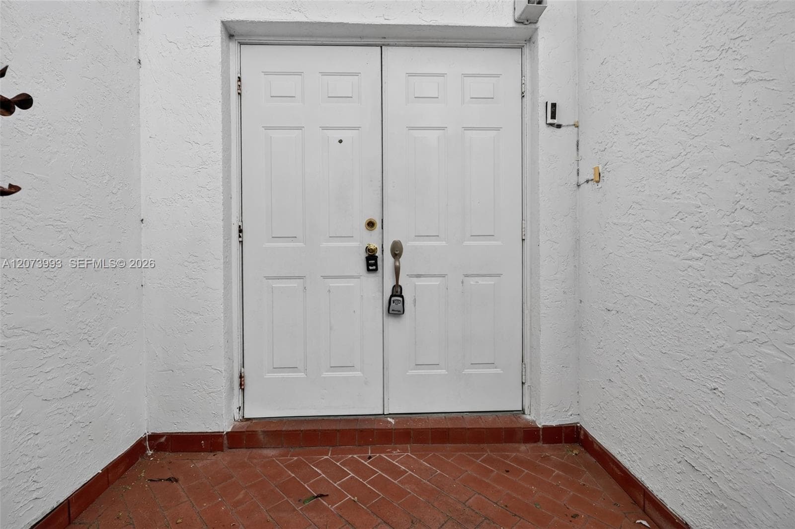 253 NE 211th Ter, Miami FL 33179