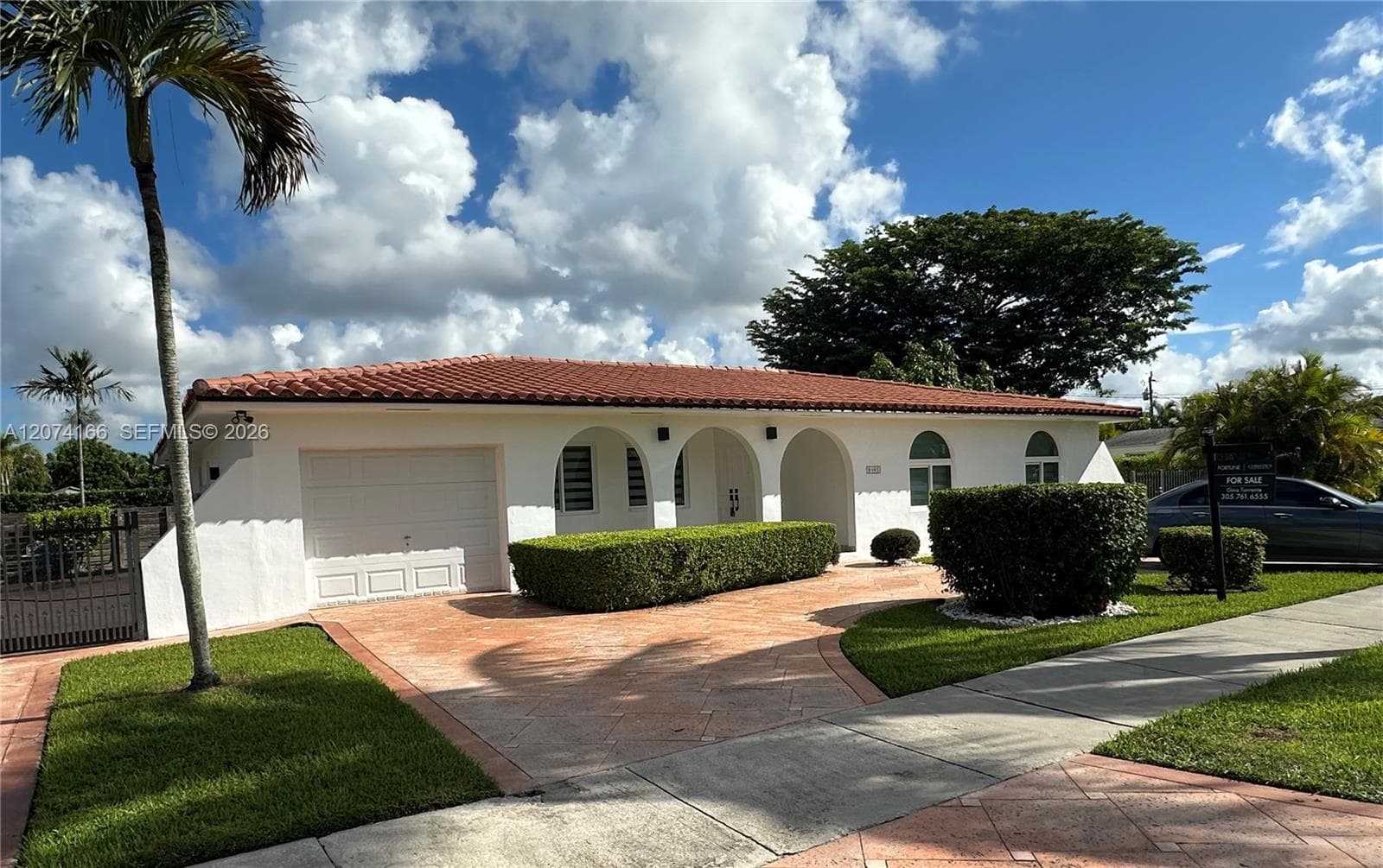 9461 SW 62nd St, Miami FL 33173
