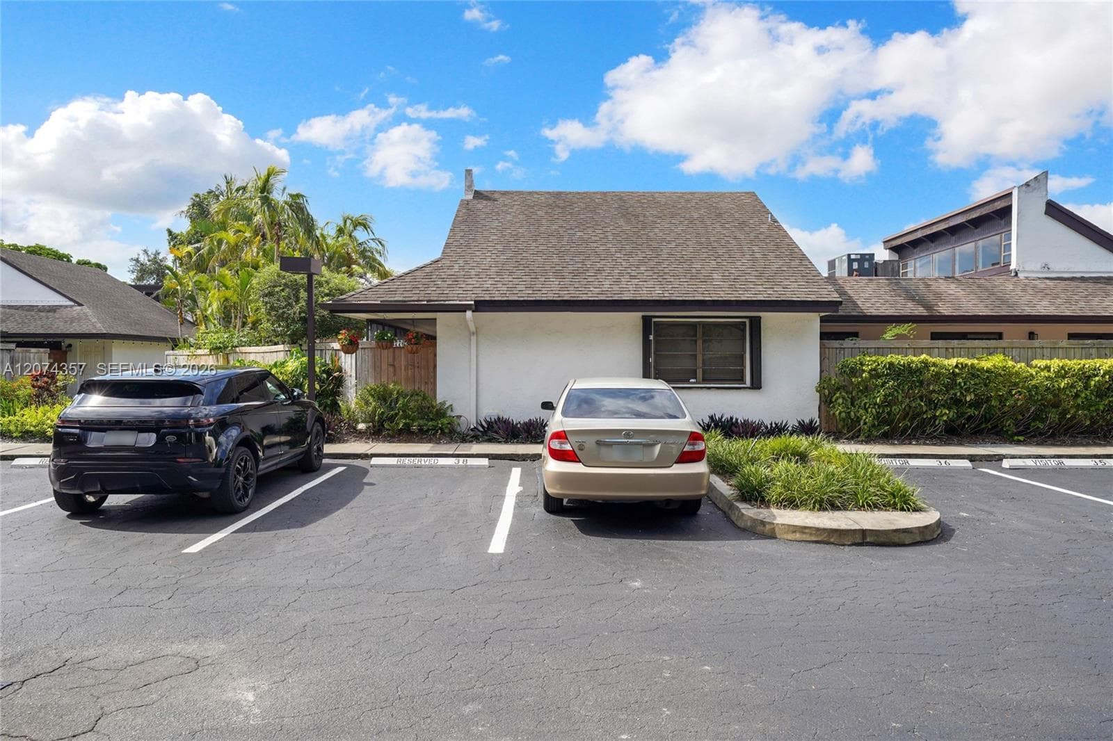 7762 SW 99th St, Miami FL 33156