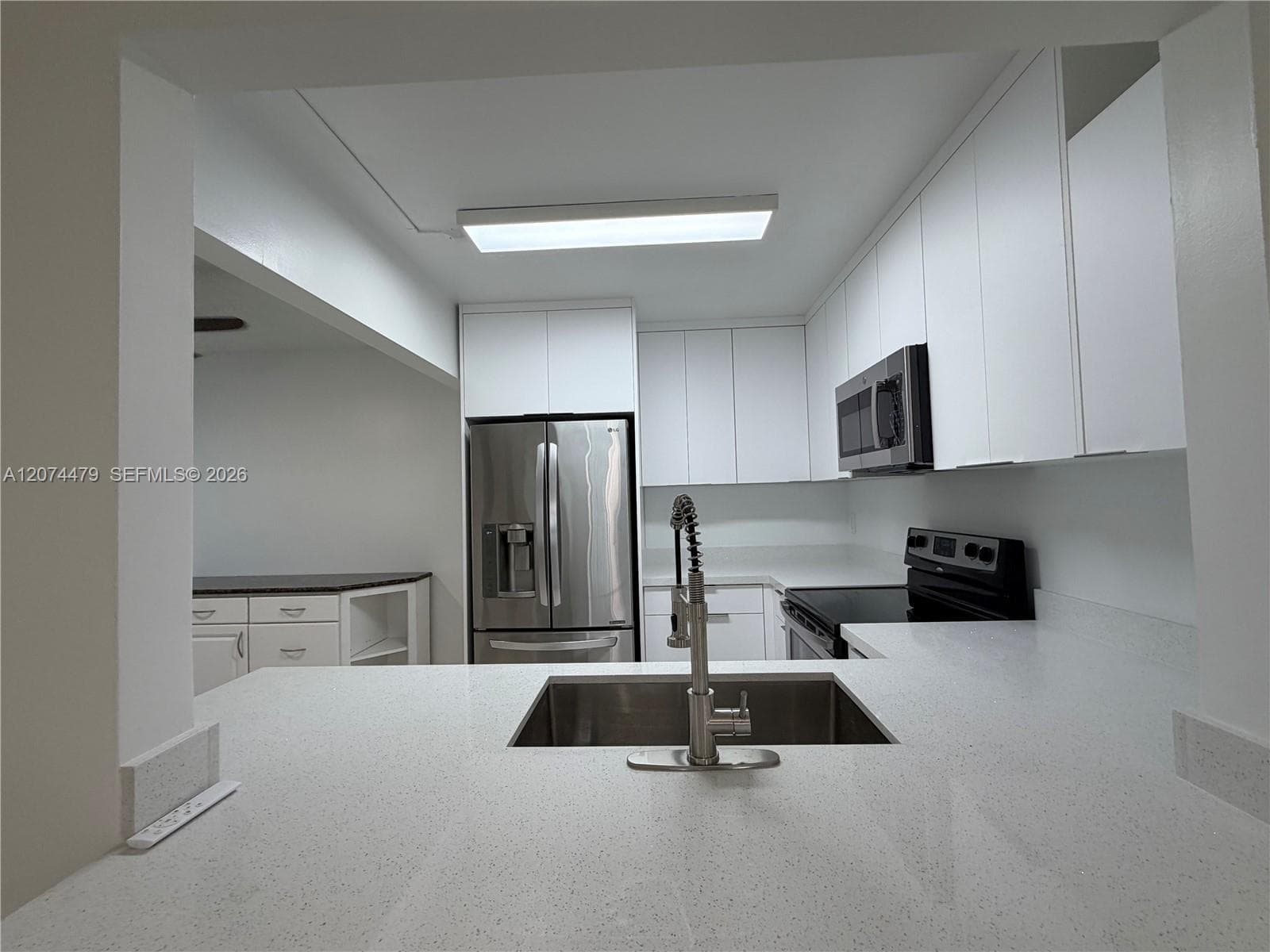 423 NE 210th Cir Ter # 25, Miami FL 33179