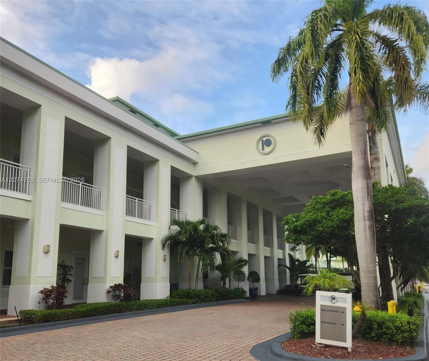5300 NW 87th Ave # 614, Doral FL 33178