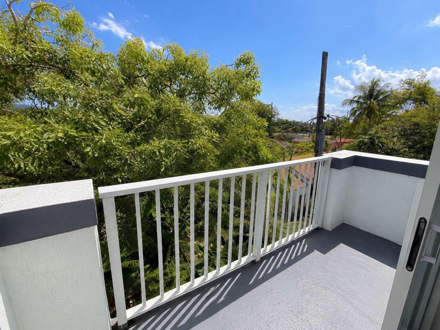 7516 NE 1 Avenue # 302, Miami FL 33138