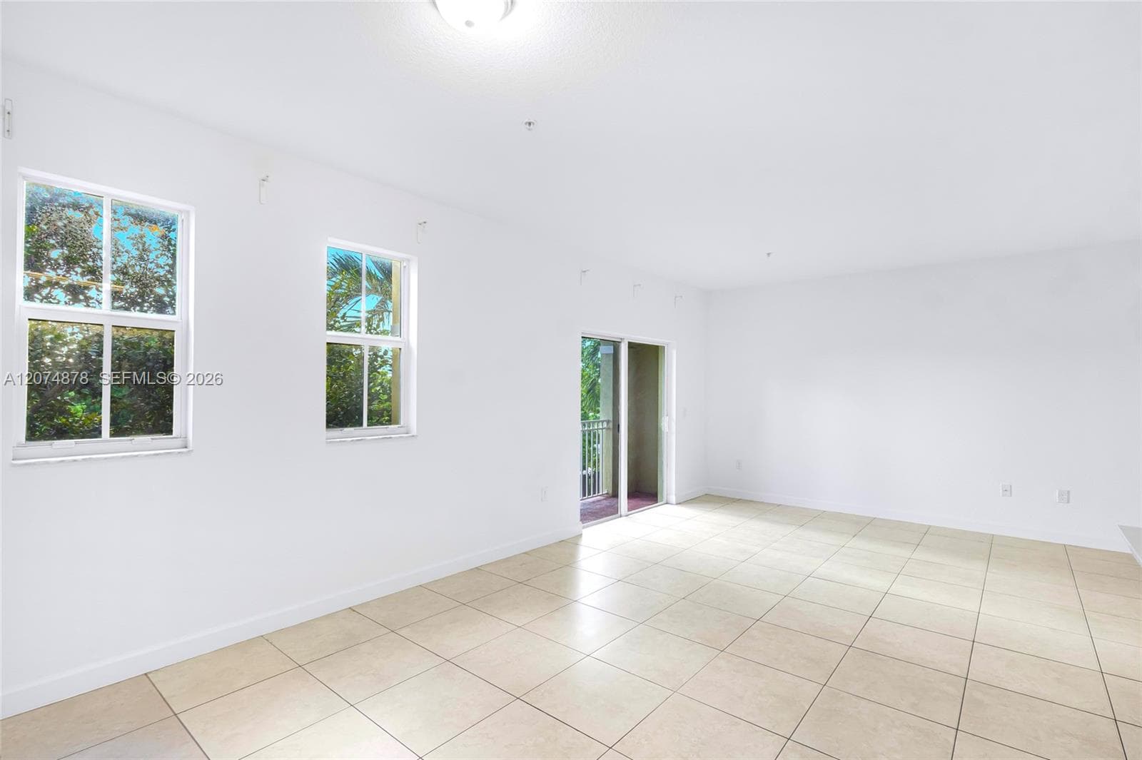 260 NW 109th Ave # 204, Miami FL 33172