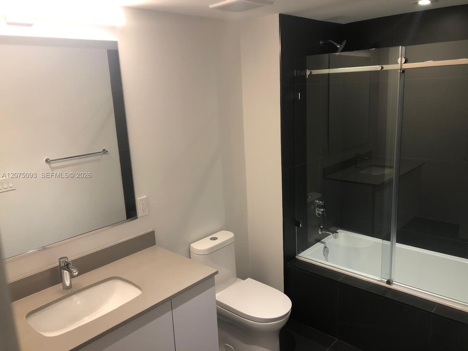 1600 NE 1st Ave # 1102, Miami FL 33132