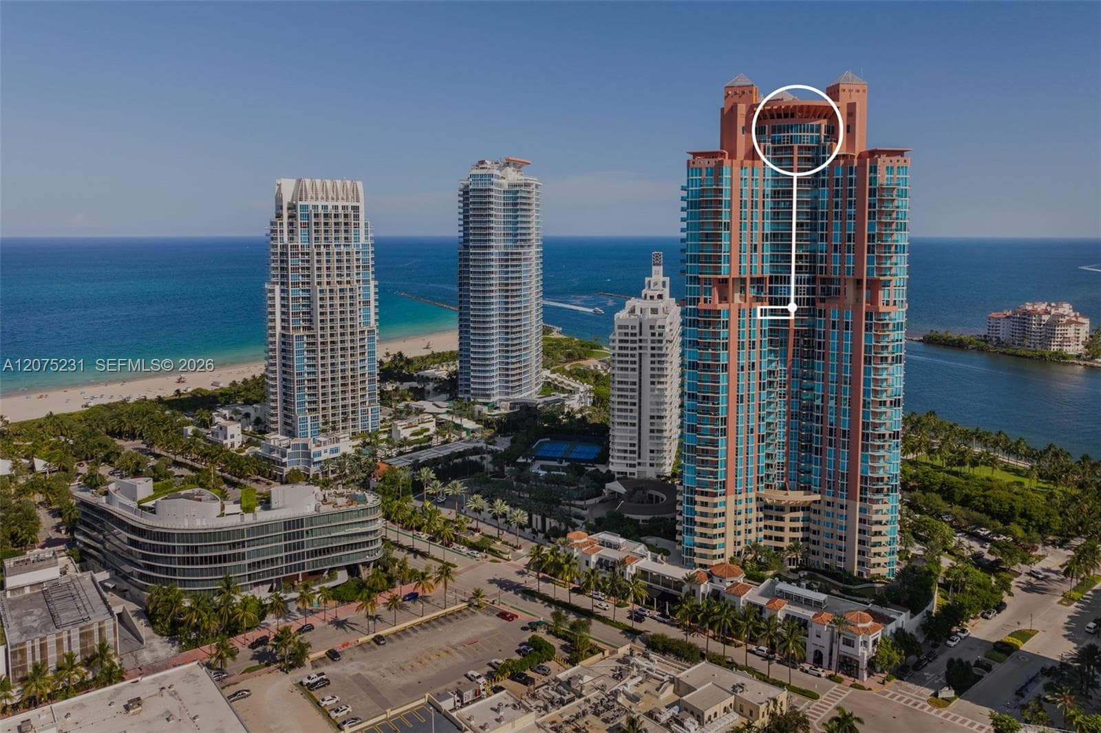 300 S Pointe Dr # 2806, Miami Beach FL 33139