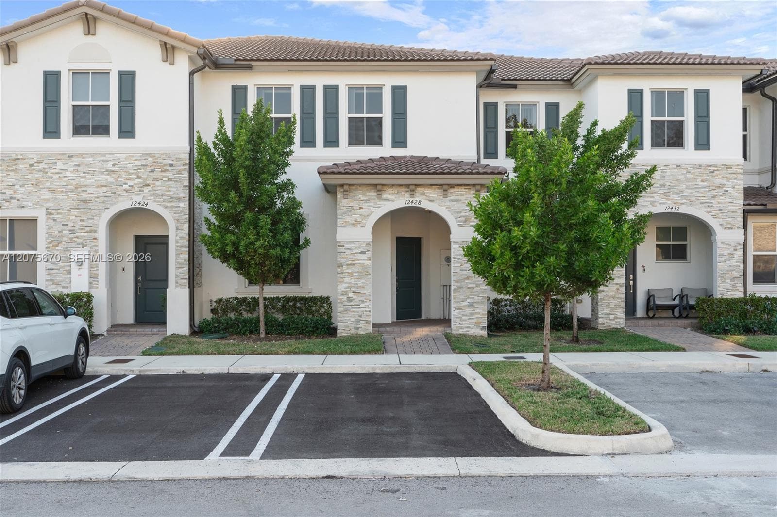 12428 NW 23rd Ct, Miami FL 33167