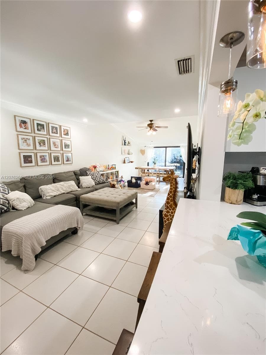 10050 SW 137th Ct, Miami FL 33186