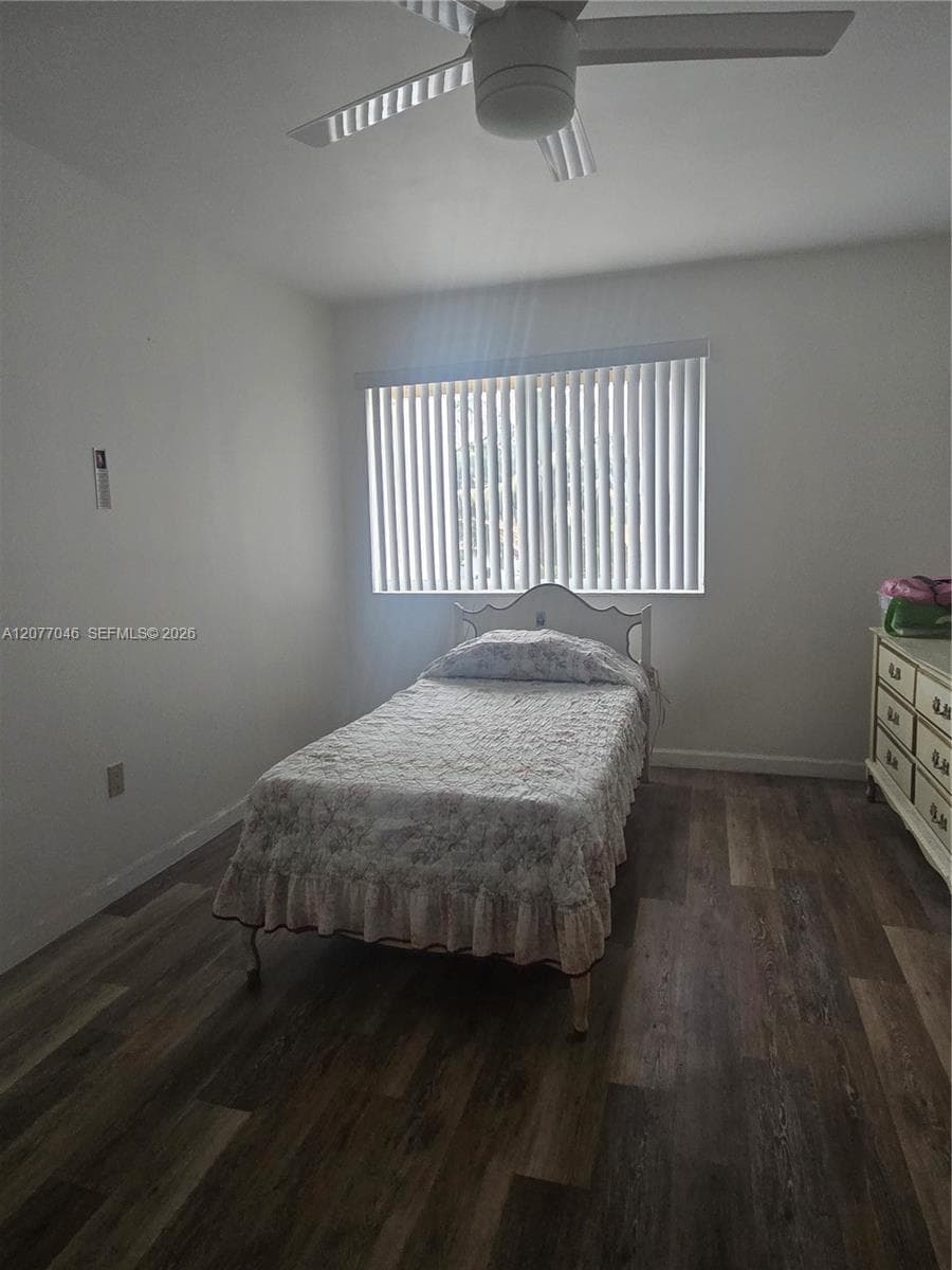 8990 SW 24th St # 226, Miami FL 33165