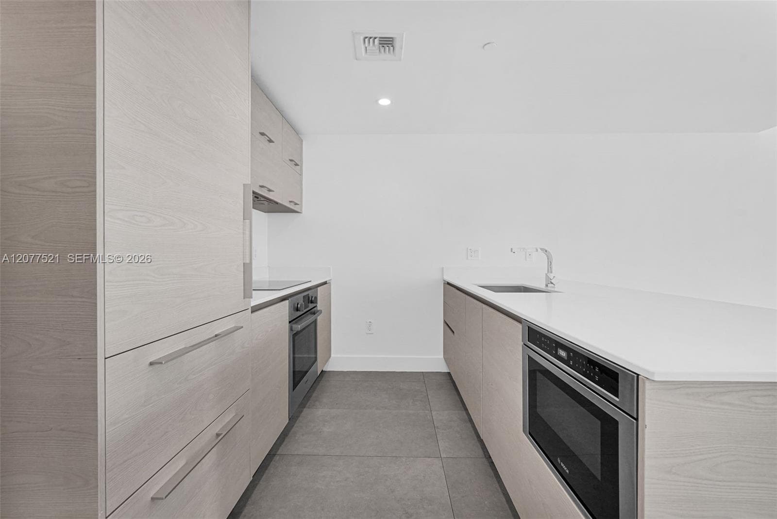 1300 S Miami Ave # 2811, Miami FL 33130