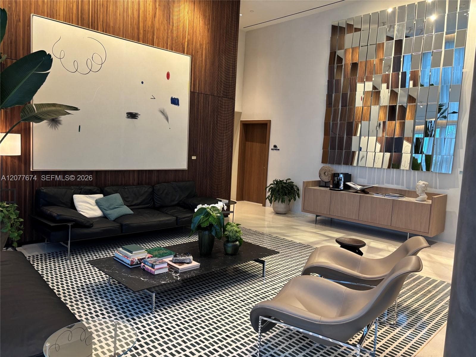 1400 Biscayne Blvd # 2106, Miami FL 33132
