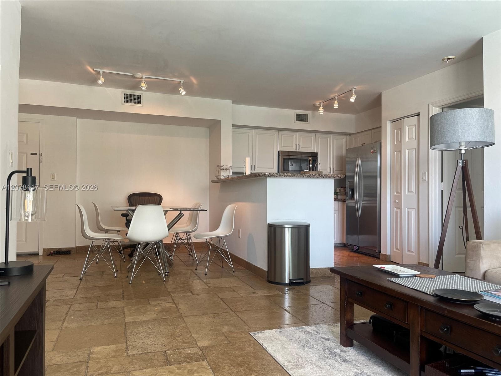 1155 Brickell Bay Dr # 808, Miami FL 33131
