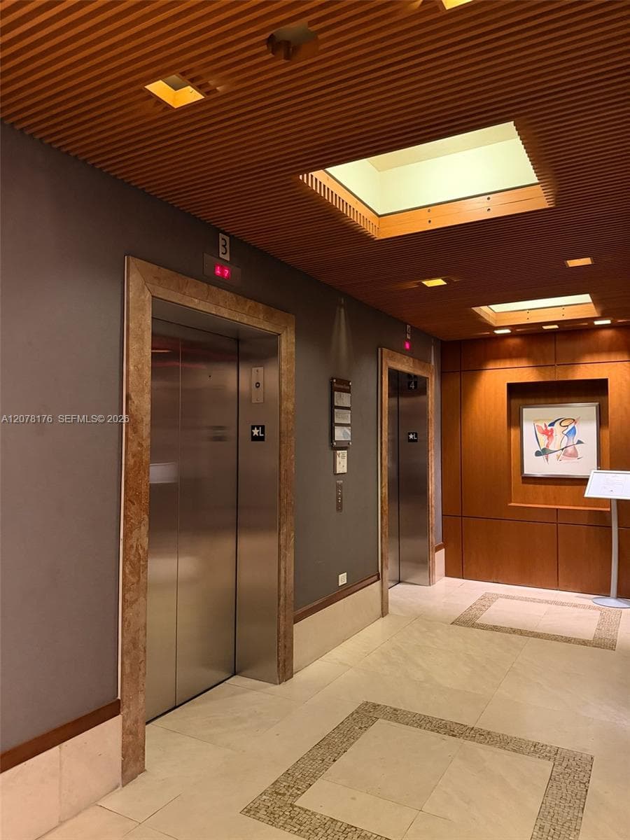 1060 Brickell Ave # 2601, Miami FL 33131