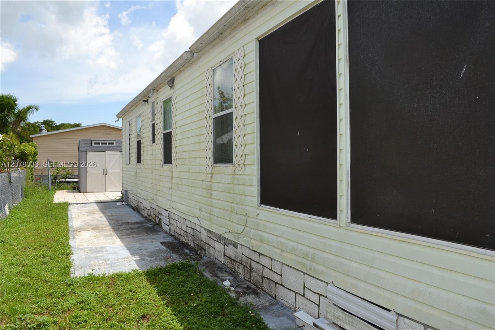19800 SW 180 Ave #584, Miami FL 33187