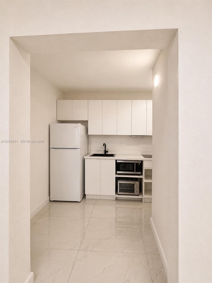 5055 NW 7th St # 1004, Miami FL 33126
