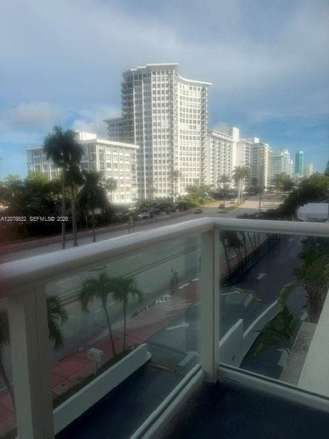 5601 Collins Ave # 415, Miami Beach FL 33140