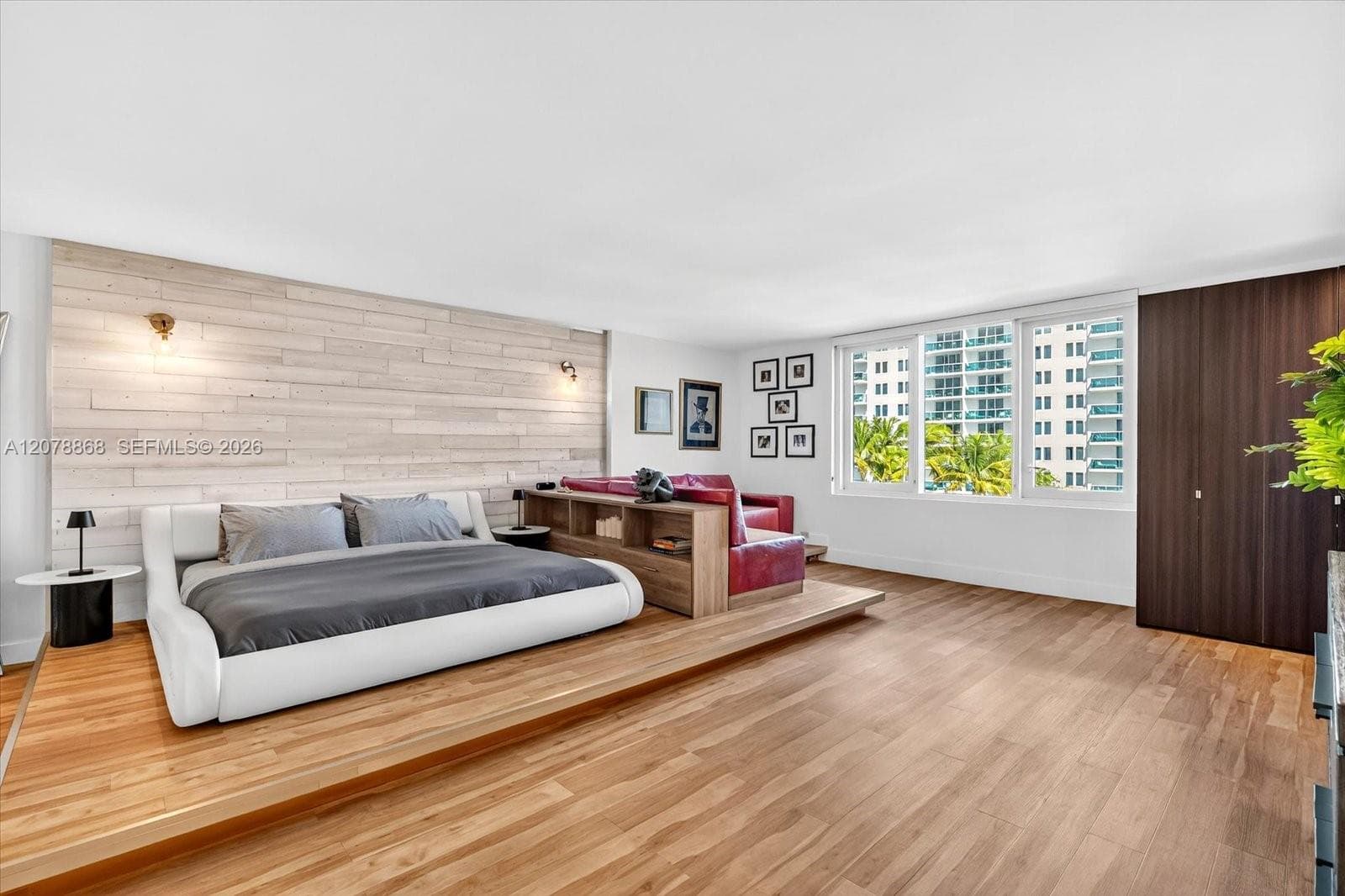2301 Collins Ave # 714, Miami Beach FL 33139