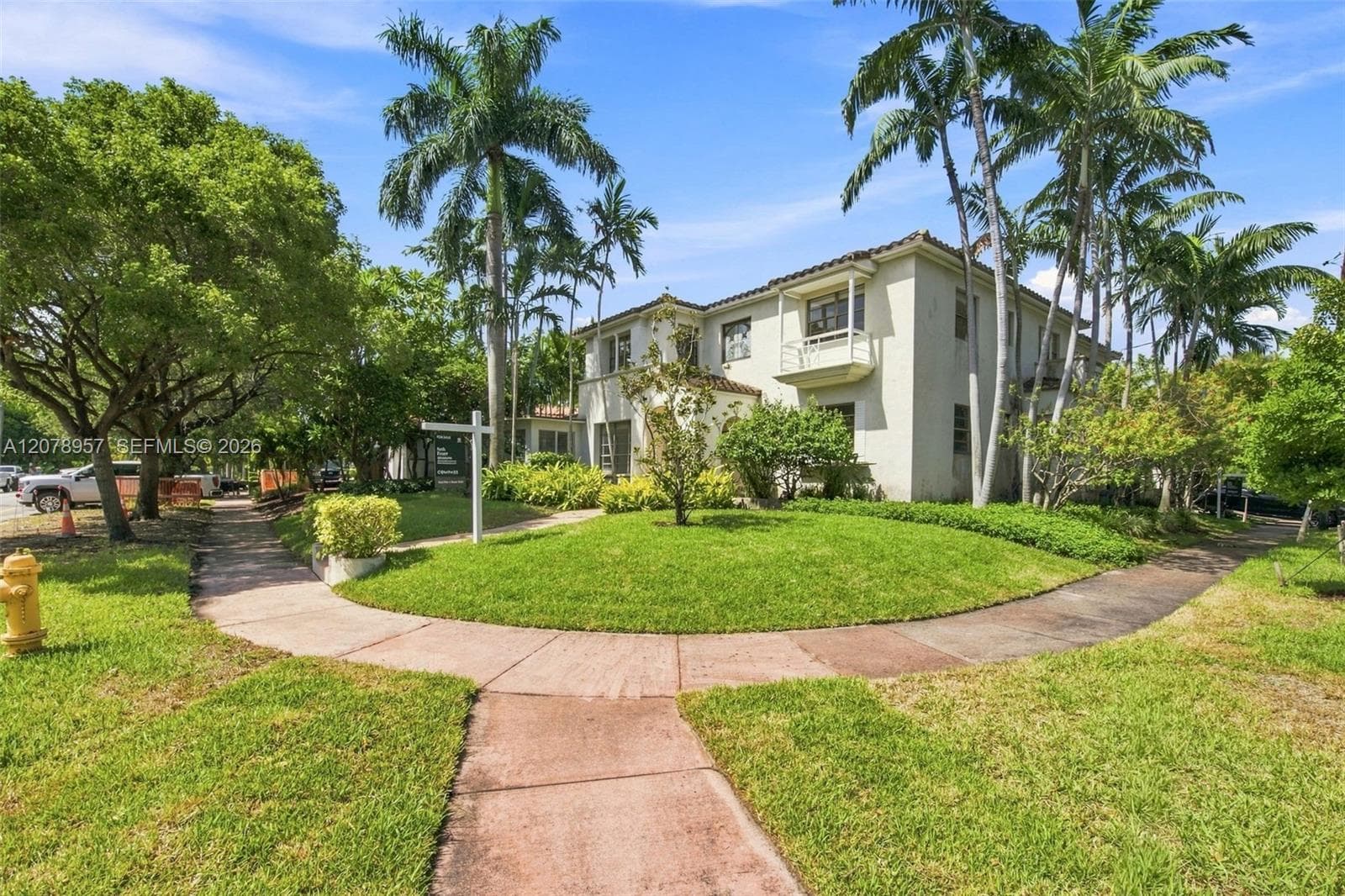 5680 Pine Tree Dr, Miami Beach FL 33140