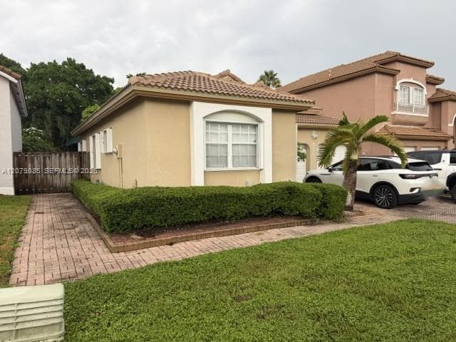 9771 NW 32nd St, Doral FL 33172
