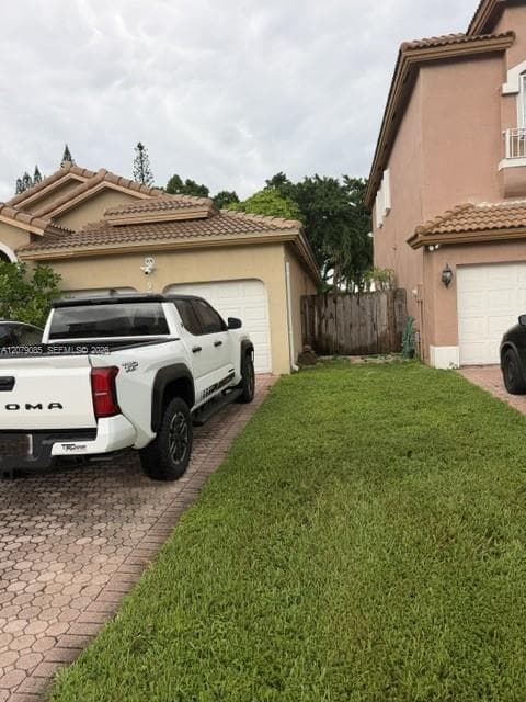 9771 NW 32nd St, Doral FL 33172