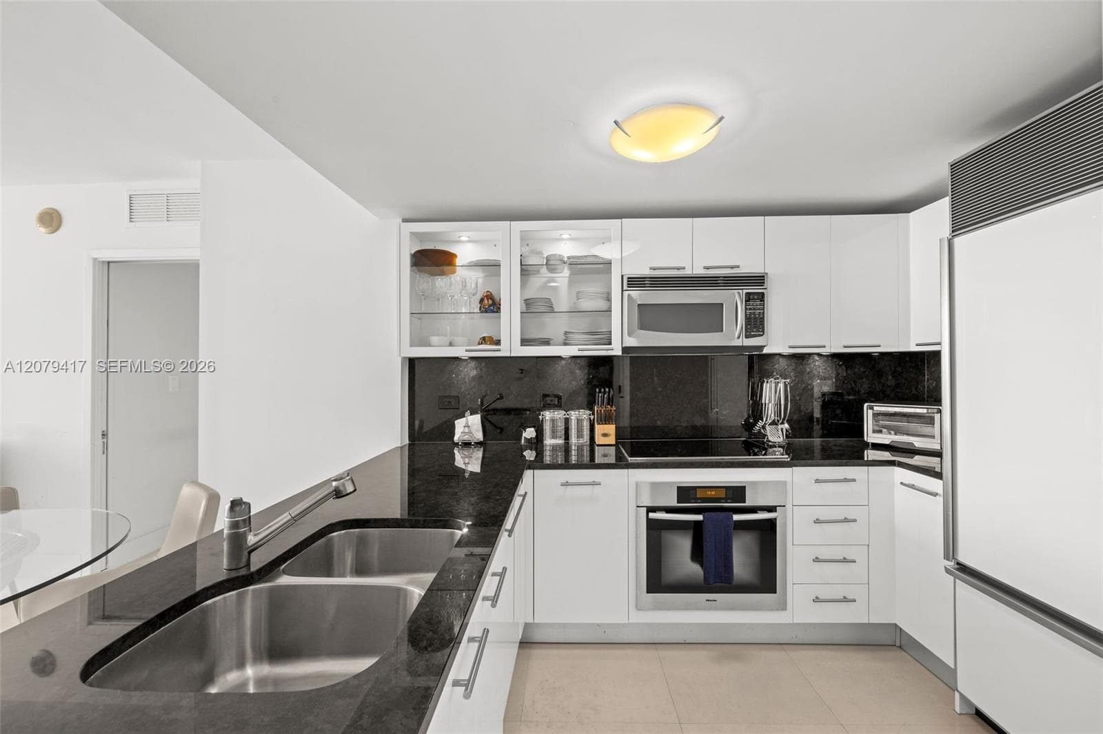 6801 Collins Ave # 1401, Miami Beach FL 33141