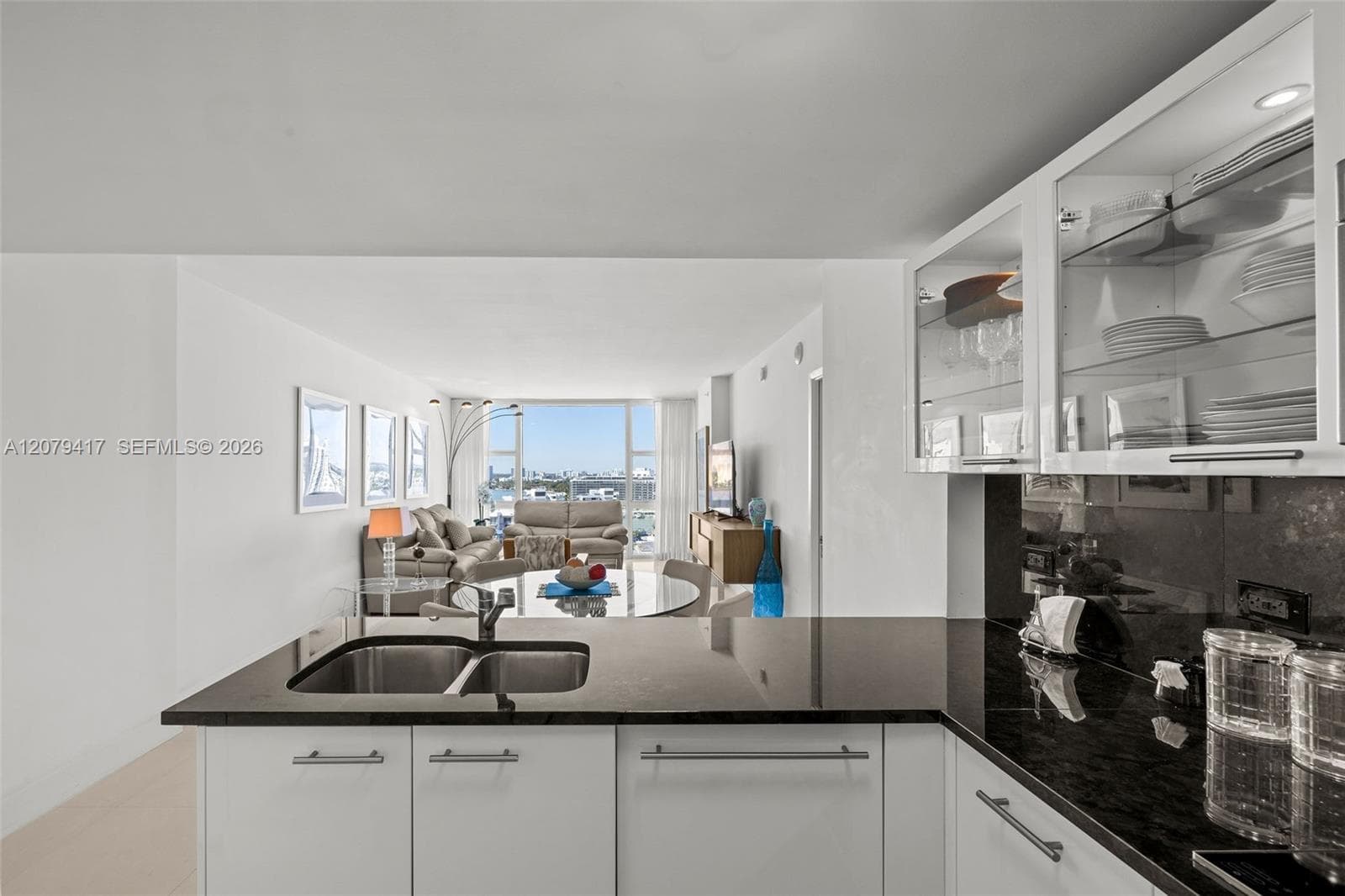 6801 Collins Ave # 1401, Miami Beach FL 33141