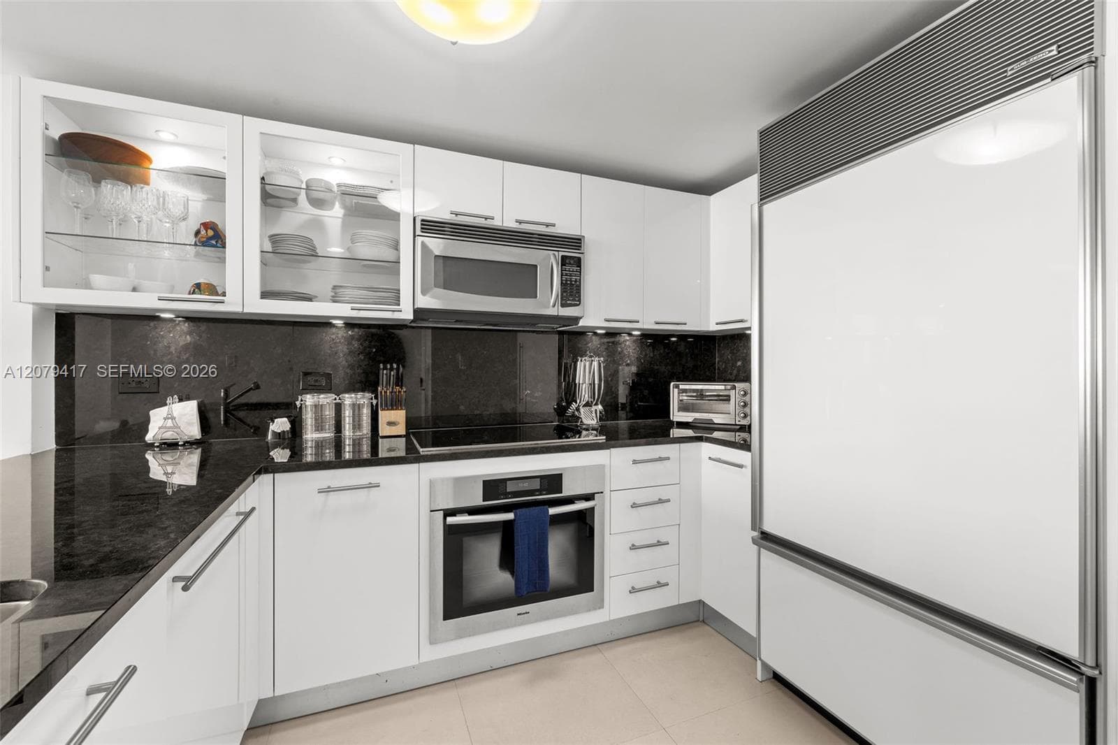 6801 Collins Ave # 1401, Miami Beach FL 33141