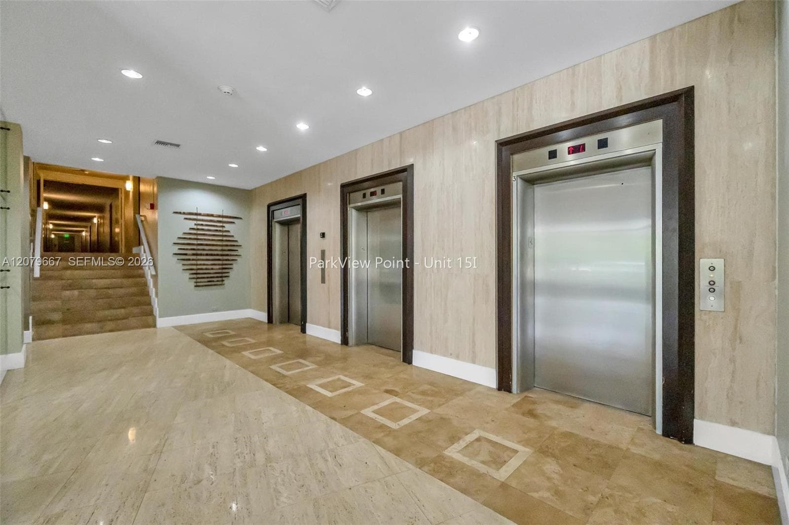 7441 Wayne # 15I, Miami Beach FL 33141