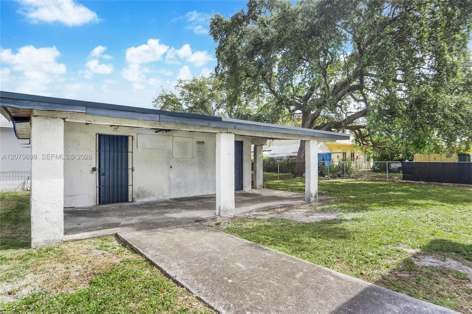 6535 NW 6th Ave, Miami FL 33150