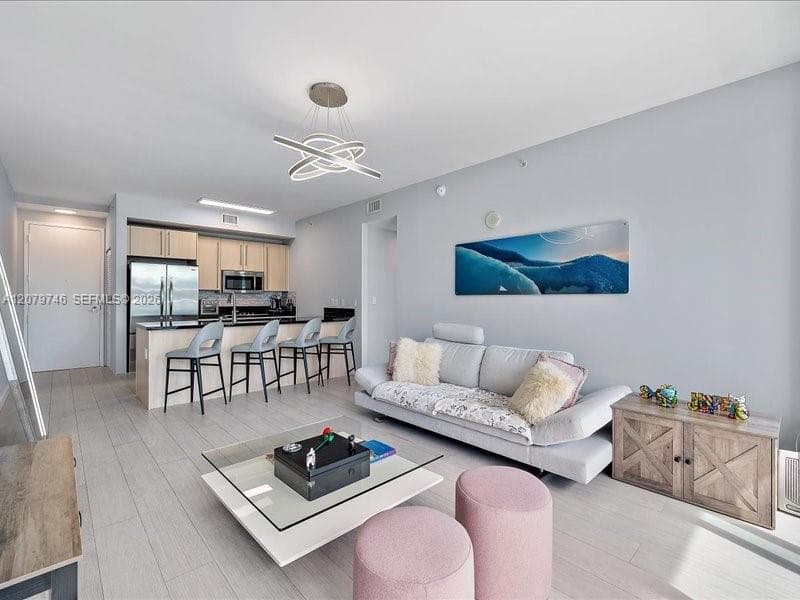 1111 SW 1st Ave, Miami FL 33130