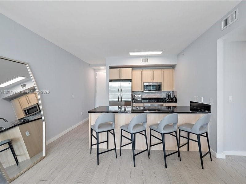 1111 SW 1st Ave, Miami FL 33130