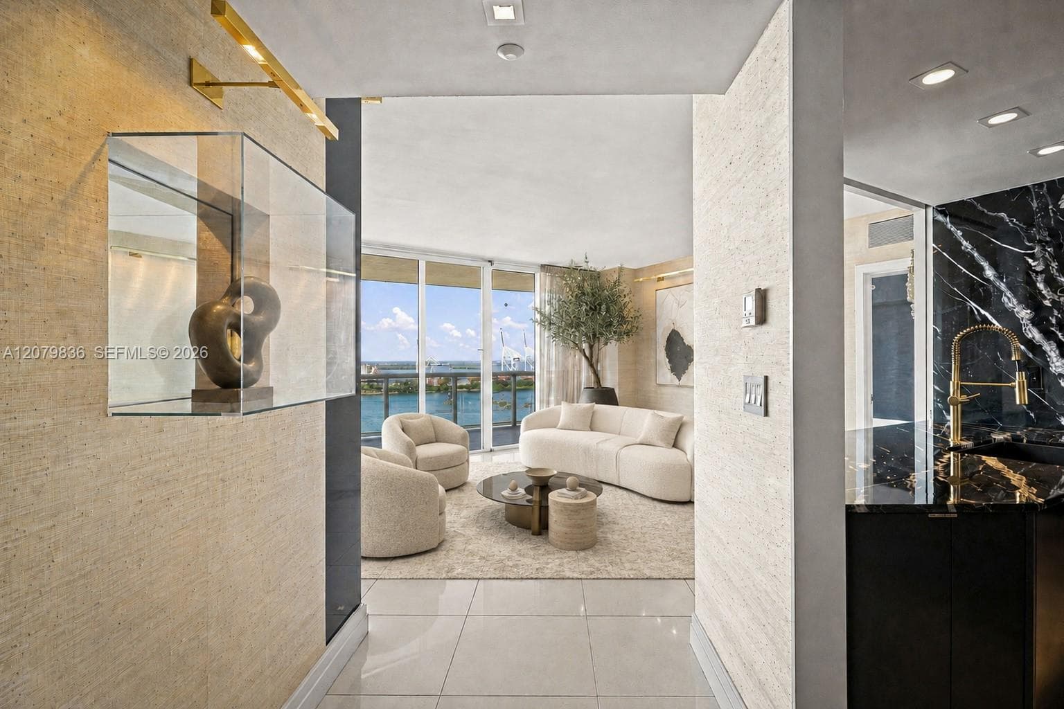 400 Alton Rd # 1804, Miami Beach FL 33139