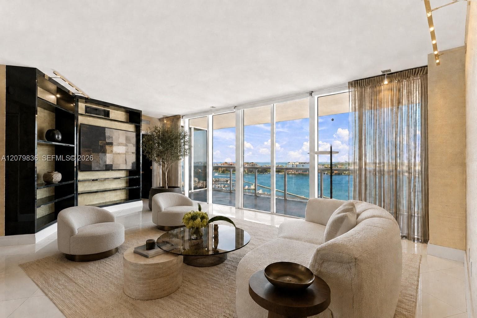 400 Alton Rd # 1804, Miami Beach FL 33139