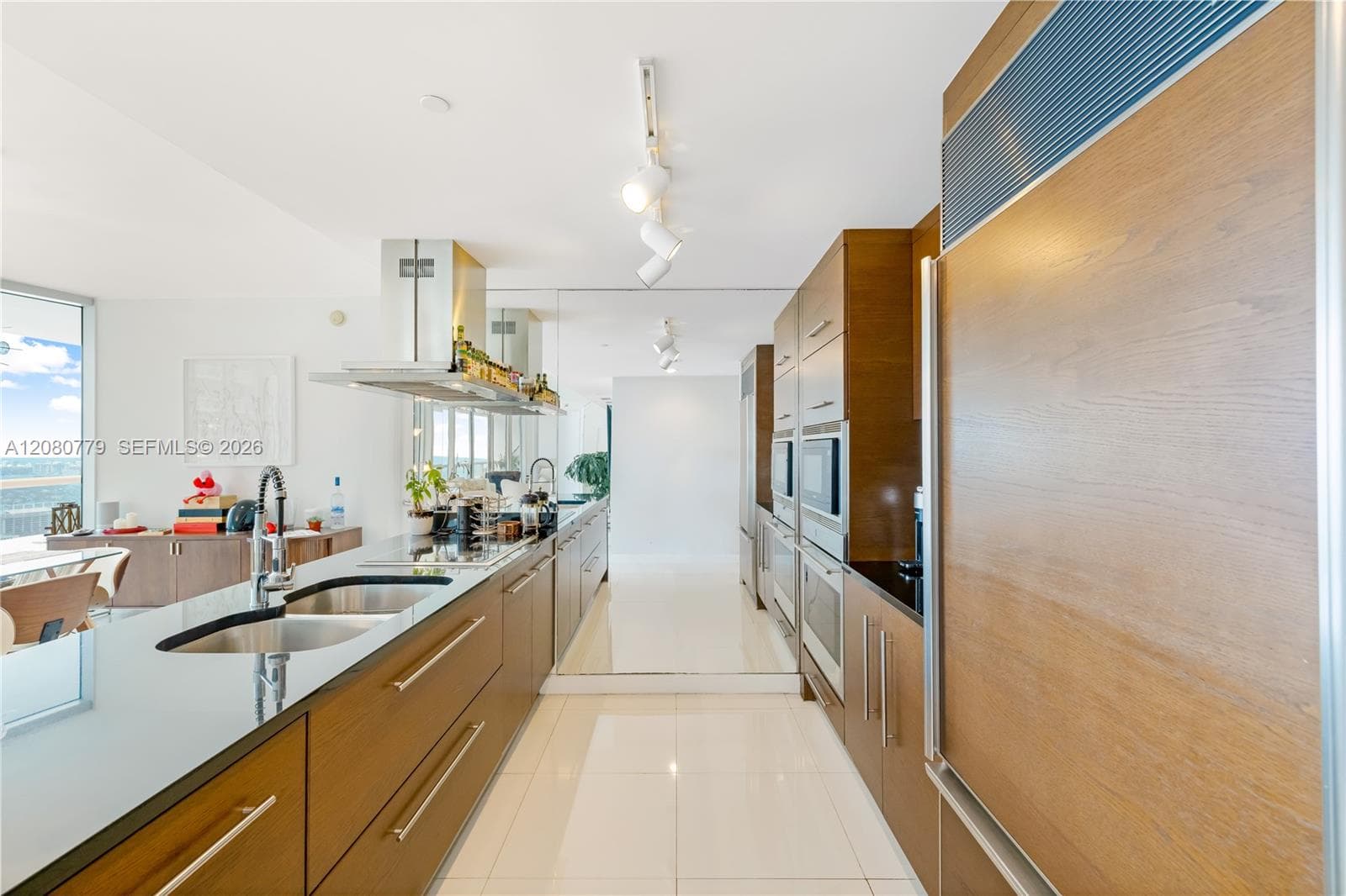 495 Brickell Ave # 4704, Miami FL 33131