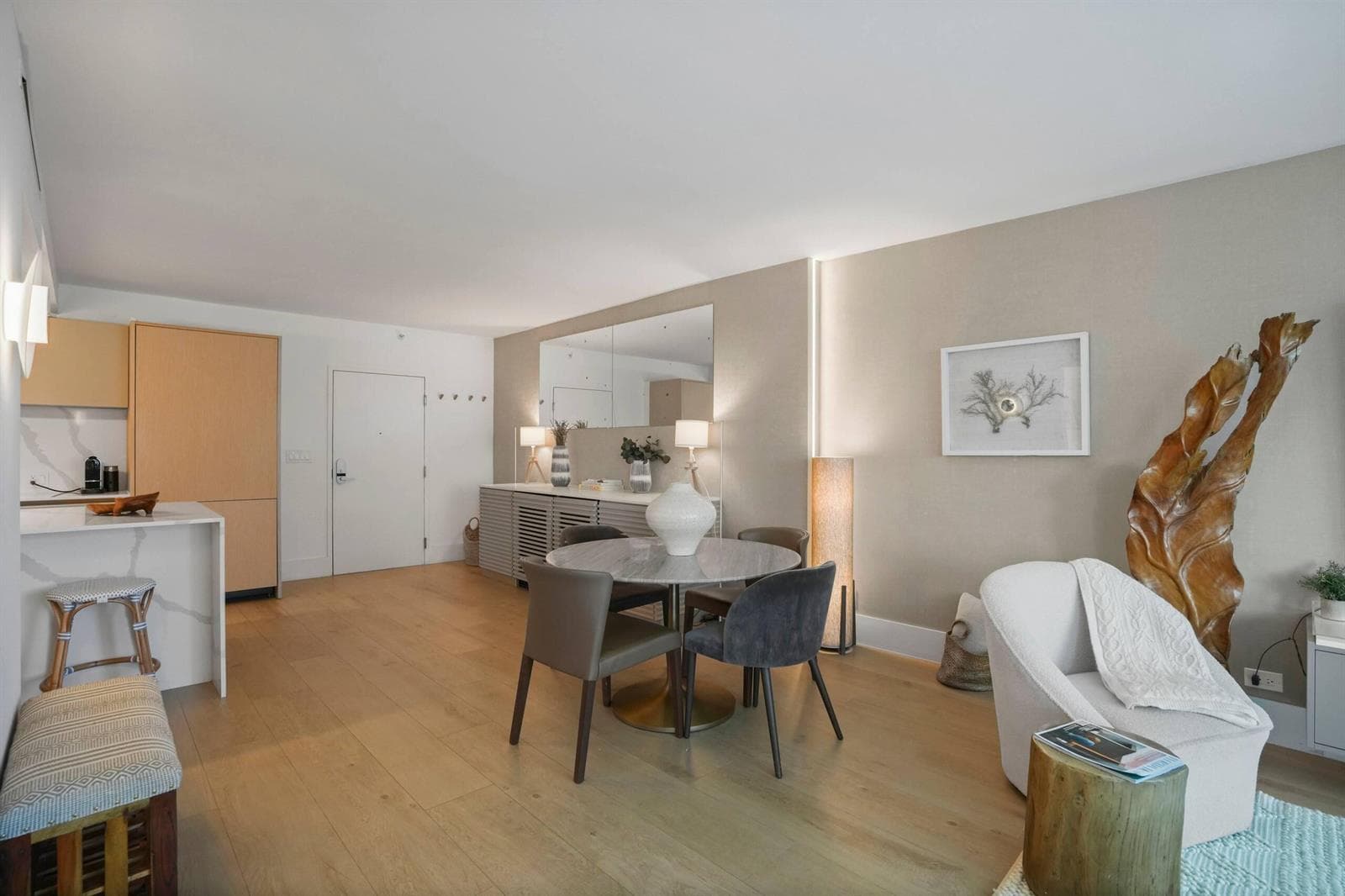 2301 COLLINS Avenue # 407, Miami Beach FL 33139
