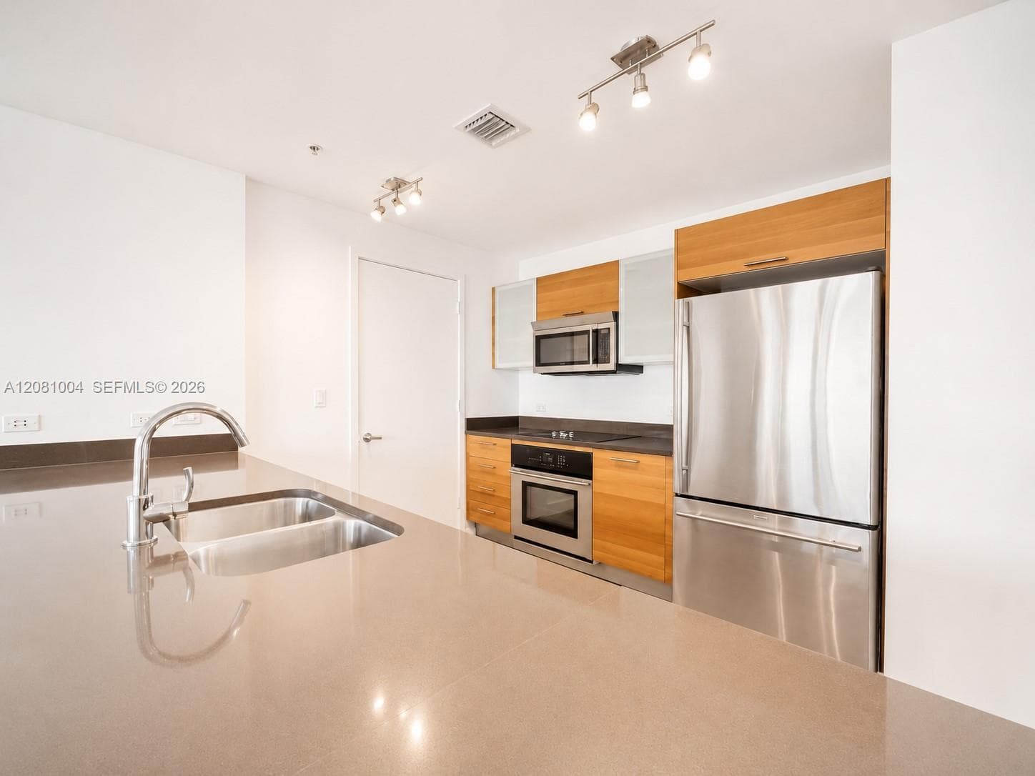 3301 NE 1st Ave # H1604, Miami FL 33137