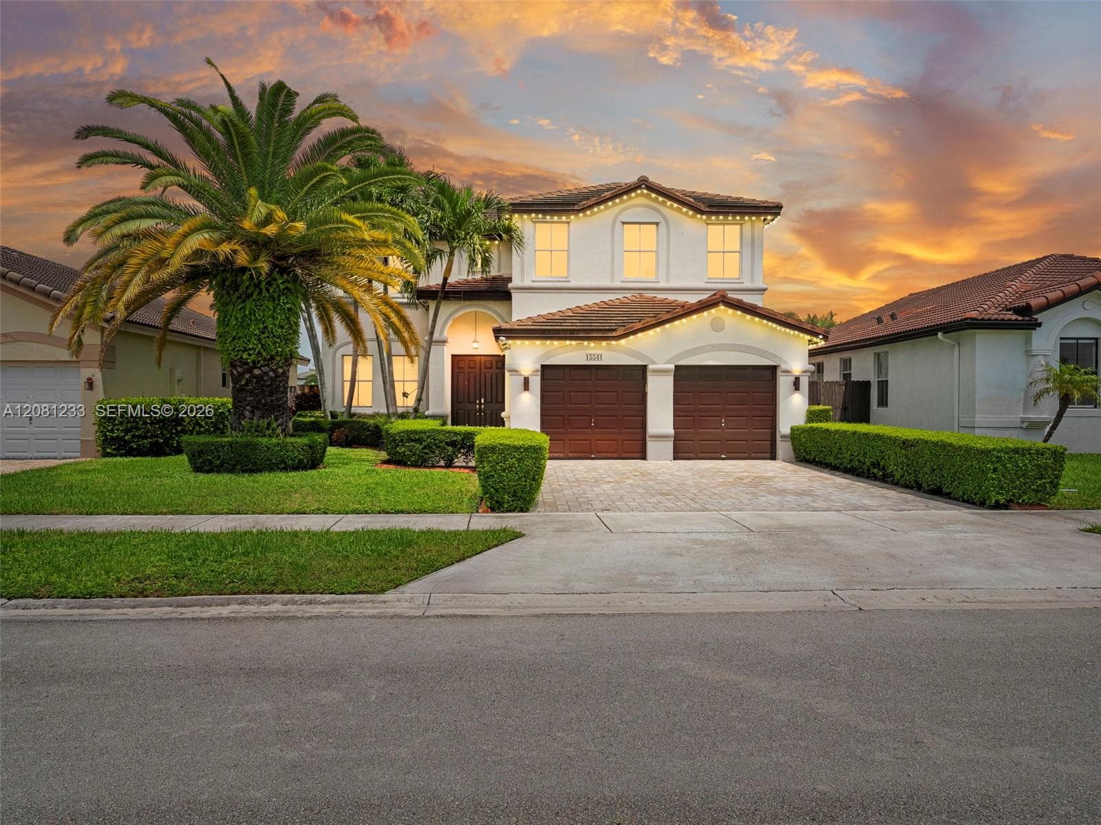 15541 SW 21st Ter, Miami FL 33185