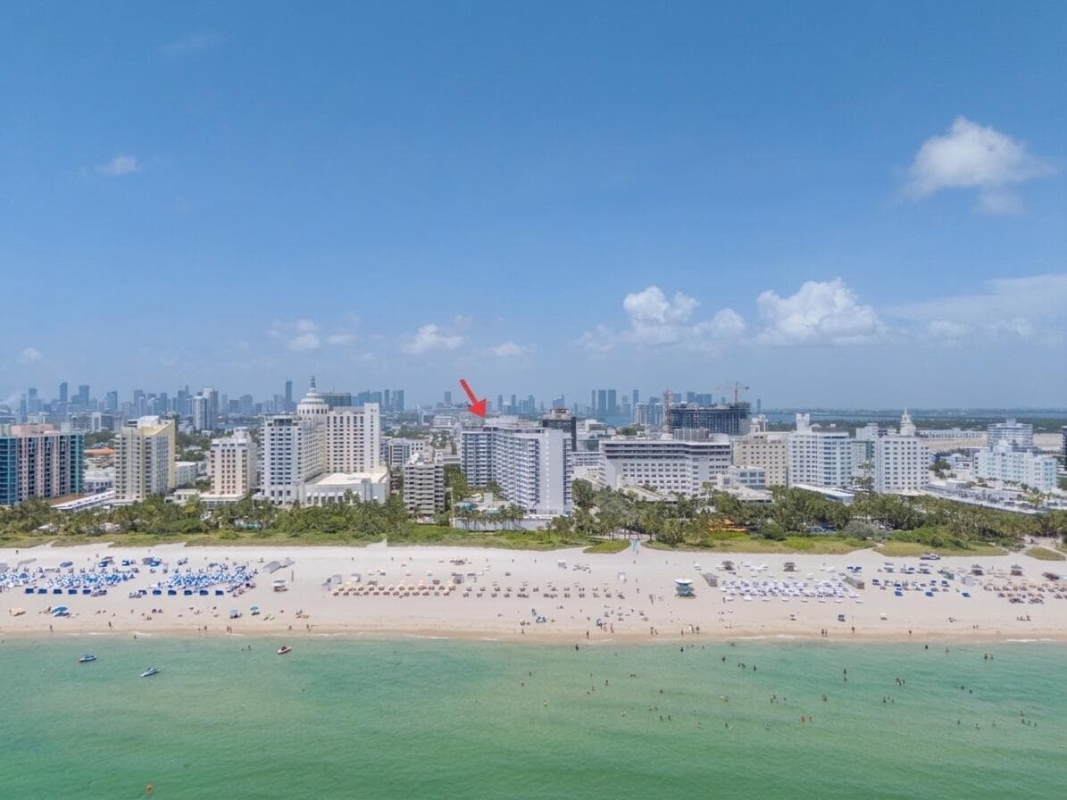100 Lincoln Road, Miami Beach FL 33139