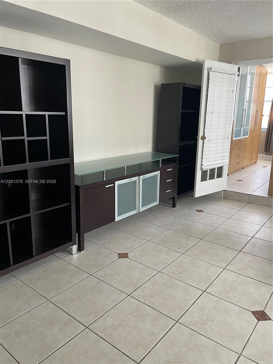 801 Brickell Bay Dr # 767, Miami FL 33131
