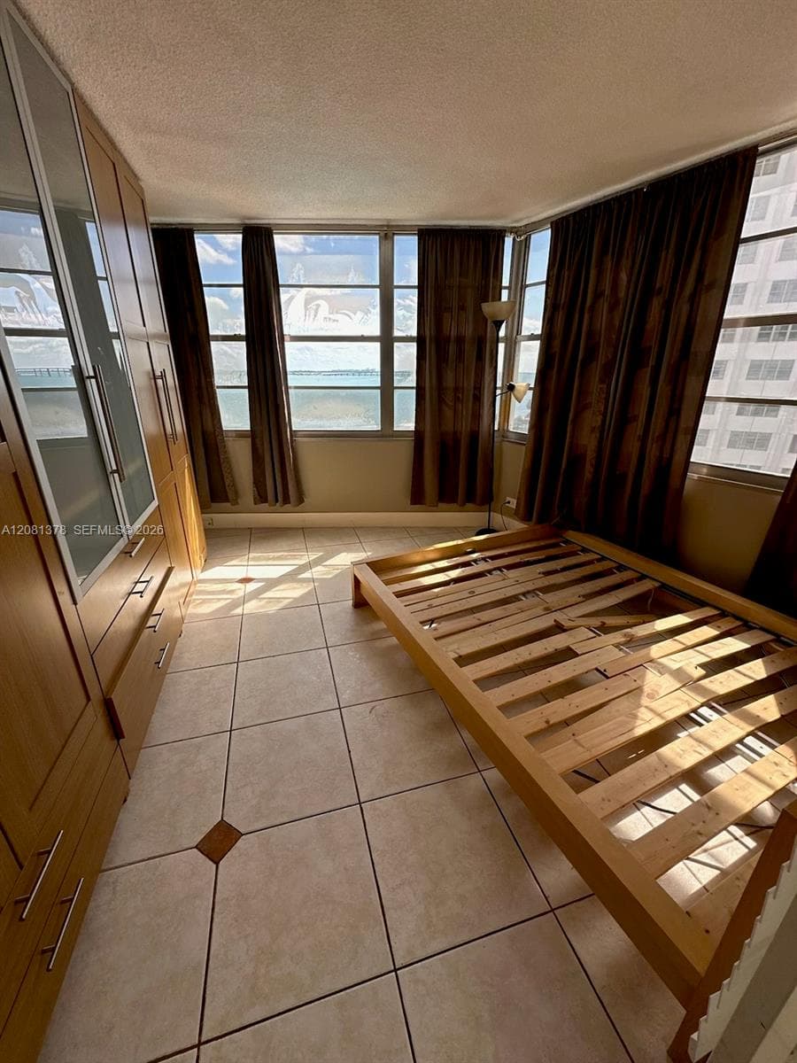 801 Brickell Bay Dr # 767, Miami FL 33131