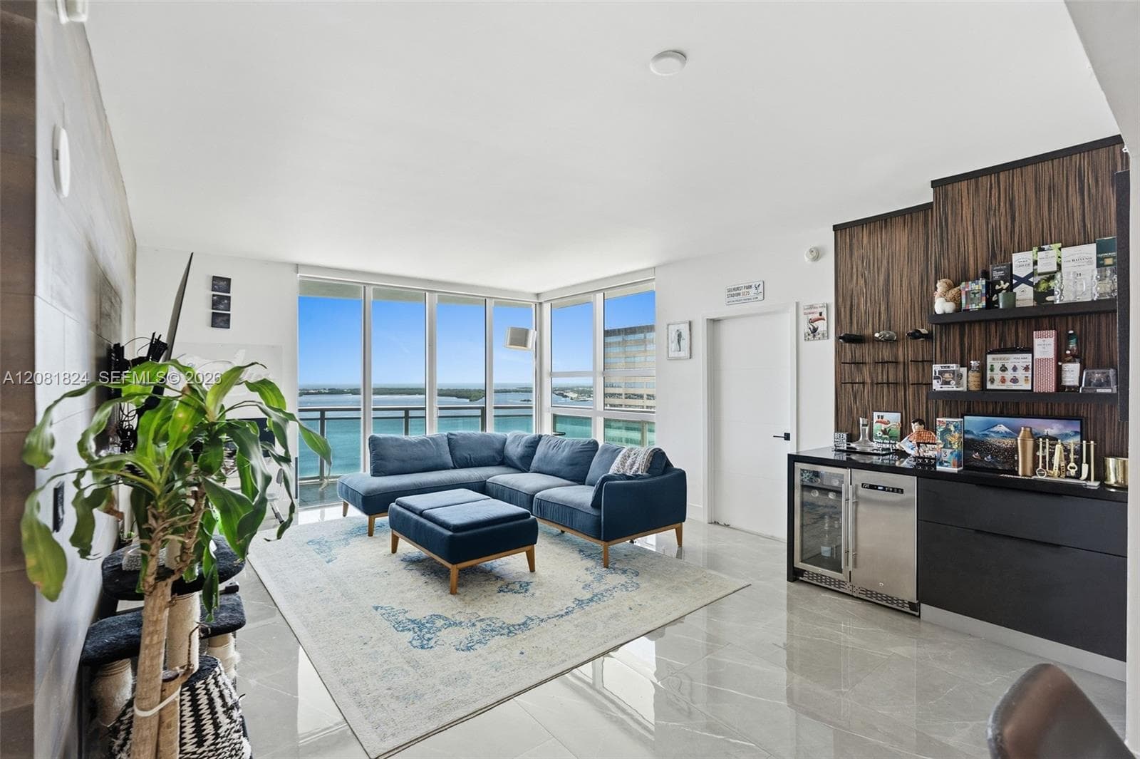 950 Brickell Bay Dr # 3111, Miami FL 33131