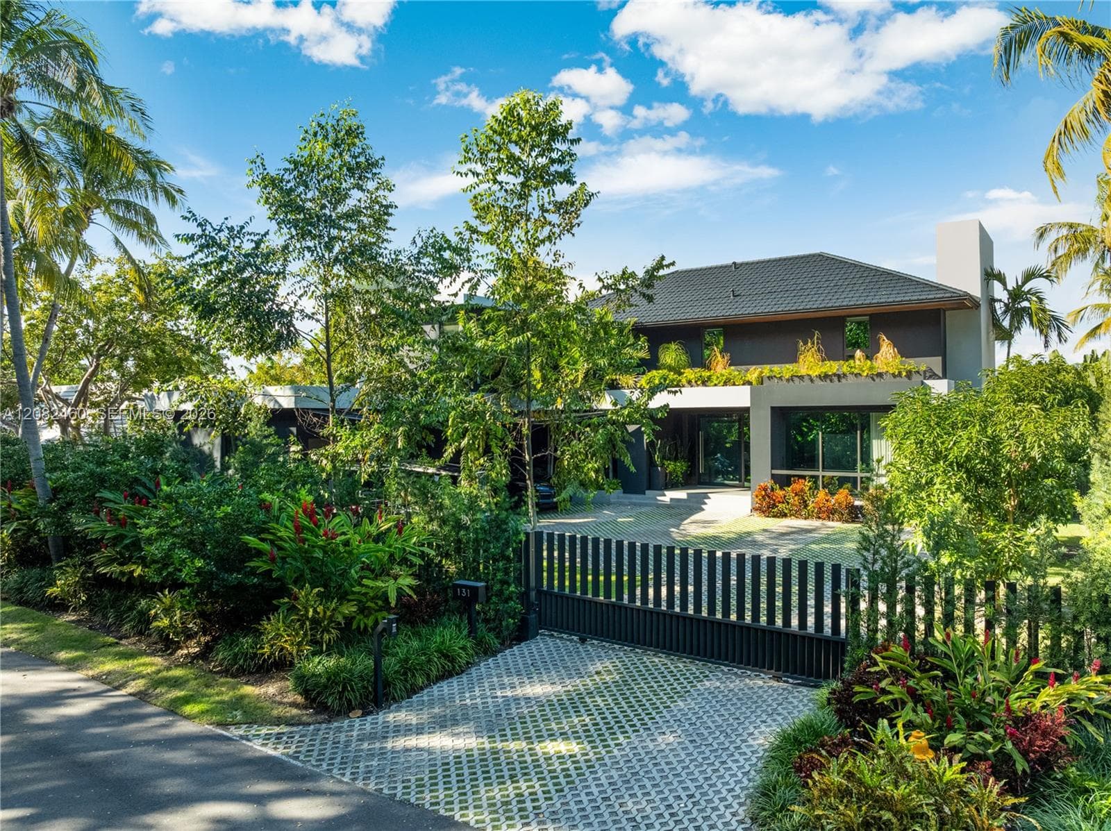 131 Cape Florida Dr, Key Biscayne FL 33149