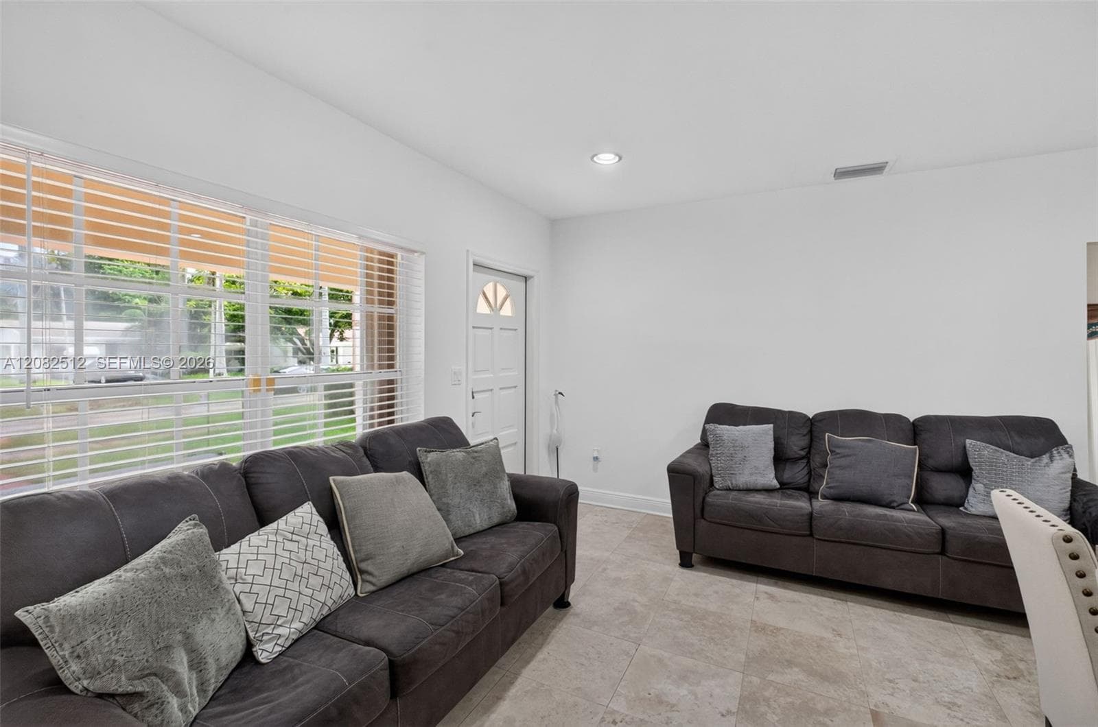 1590 NE 110th St, Miami FL 33161