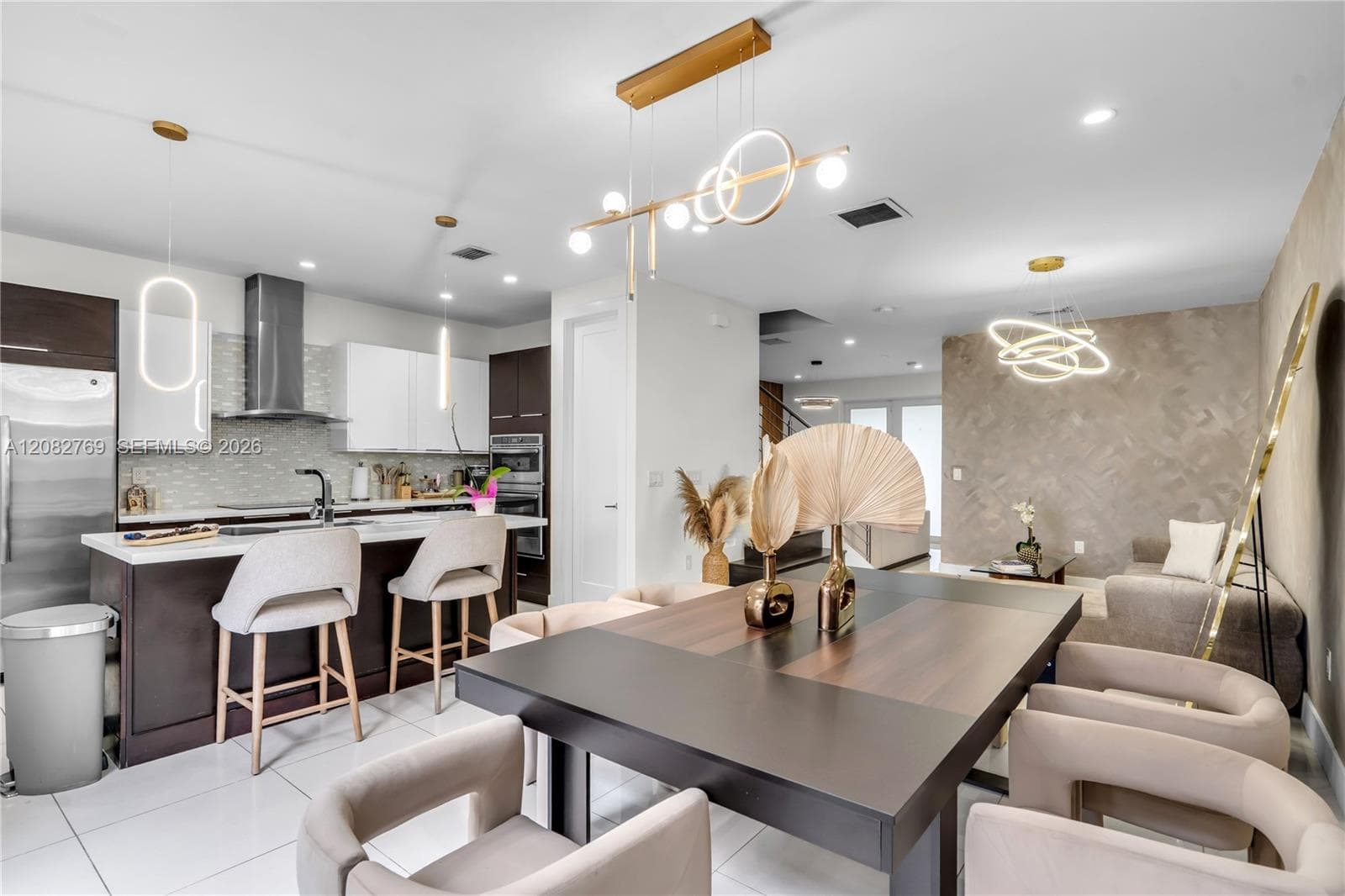 10545 NW 63rd Ter, Doral FL 33178