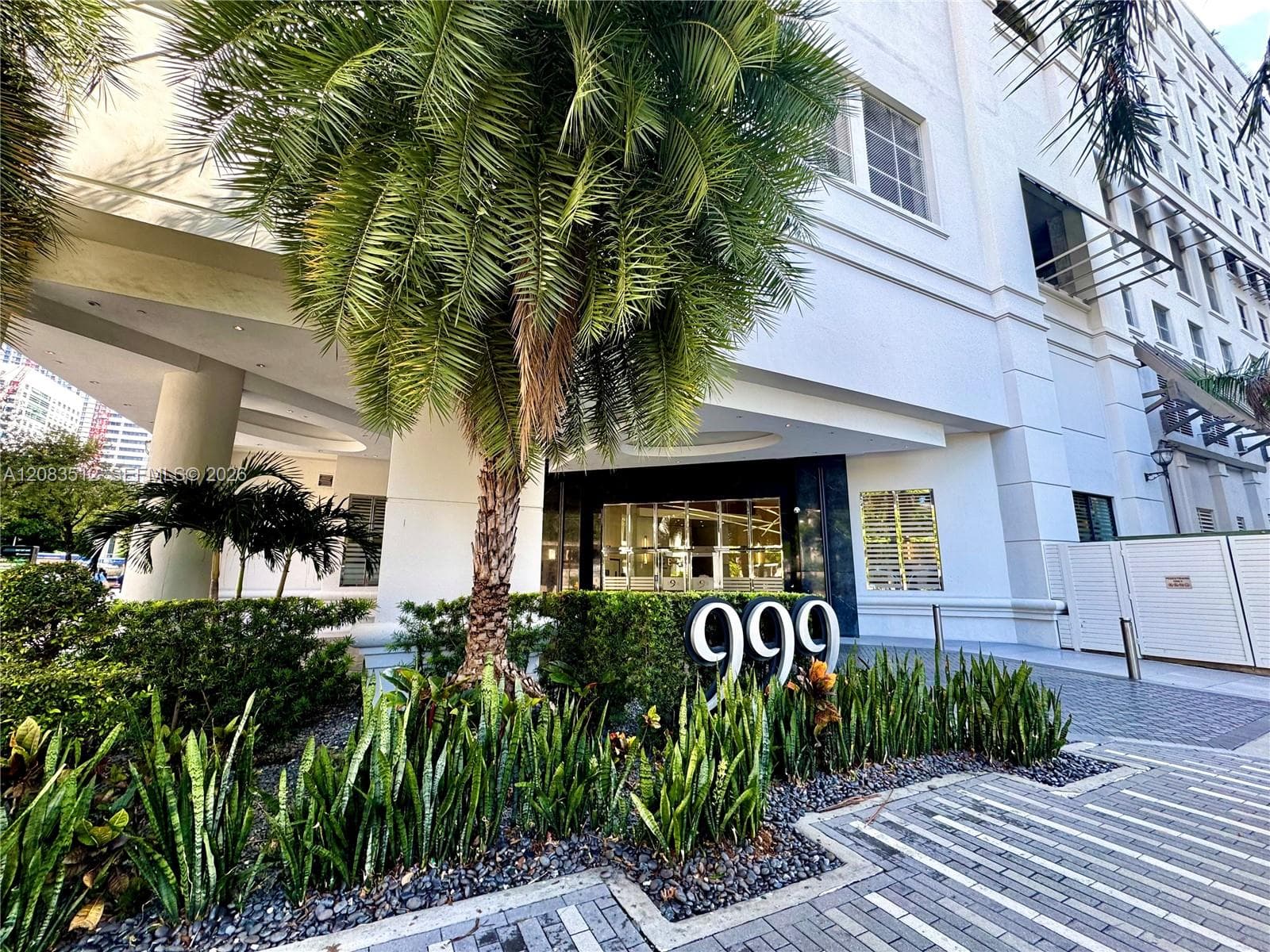 999 SW 1st Ave # 2303, Miami FL 33130