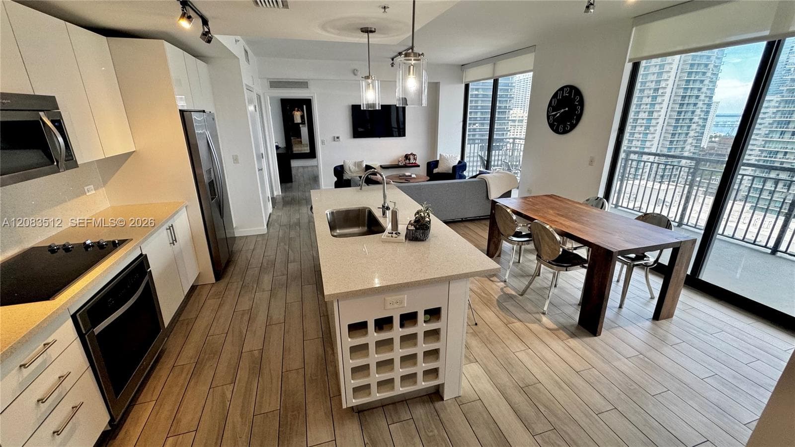 999 SW 1st Ave # 2303, Miami FL 33130