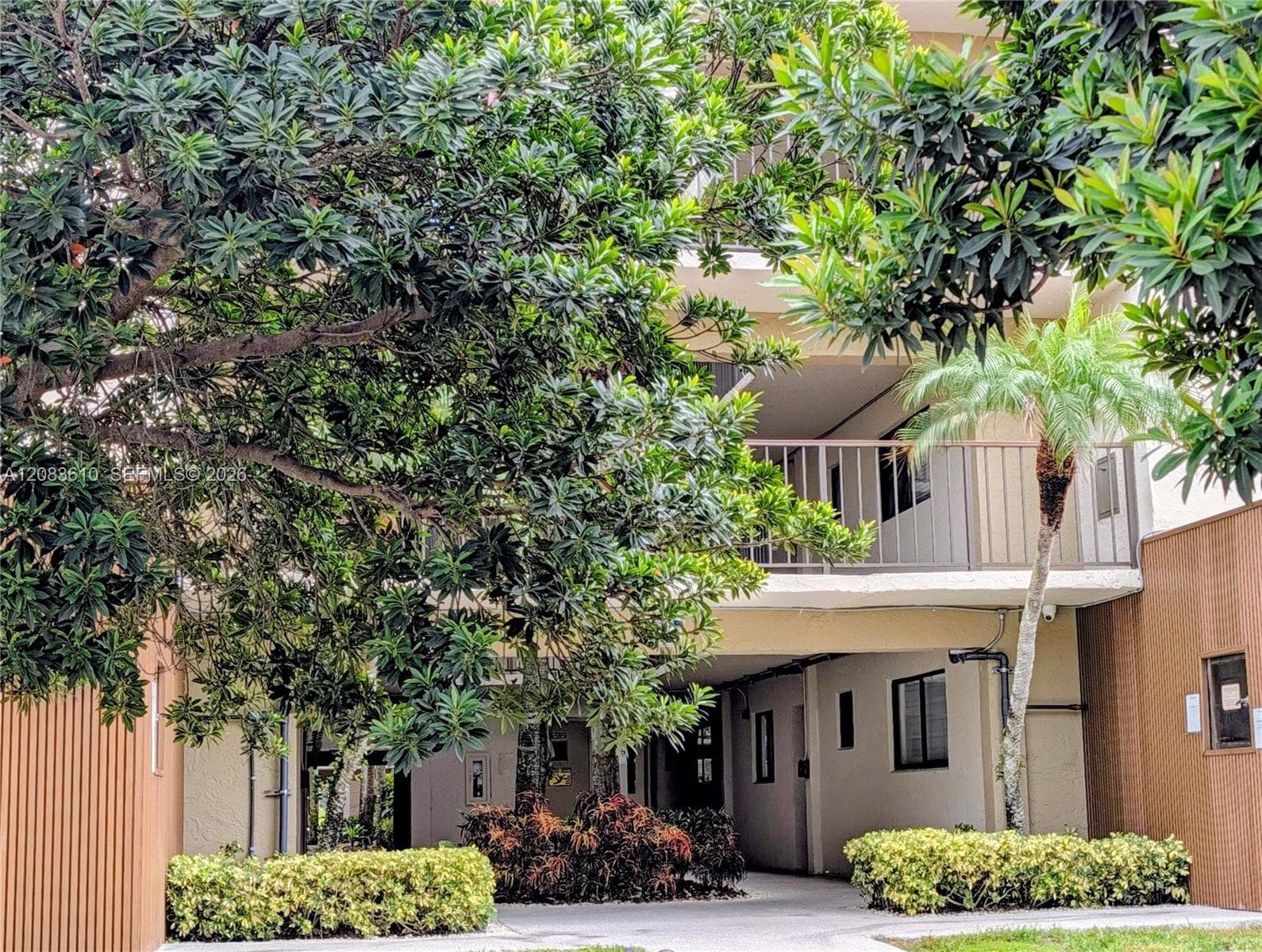 8075 SW 107th Ave # 123, Miami FL 33173