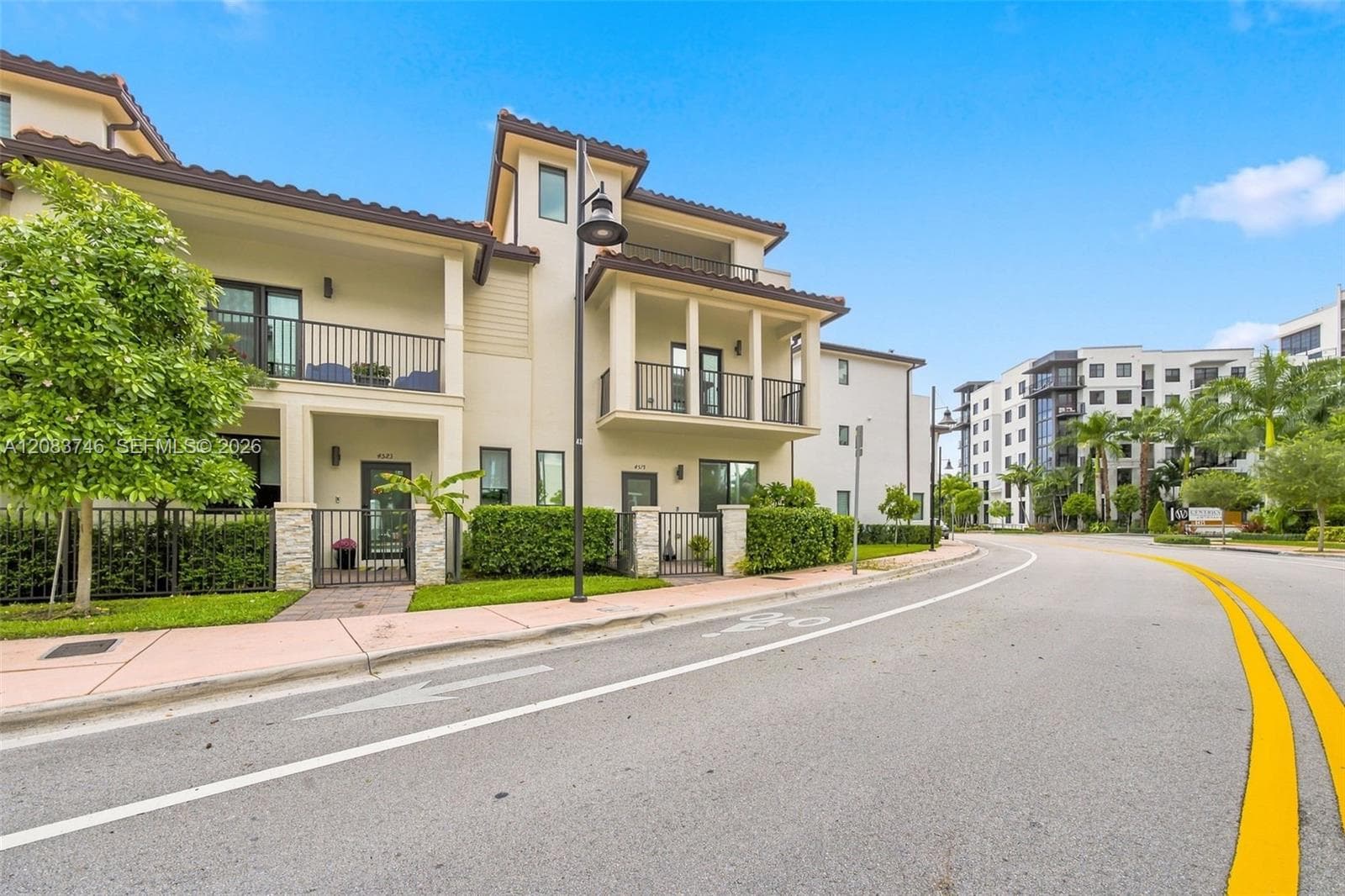 4519 NW 84th Ave, Doral FL 33166