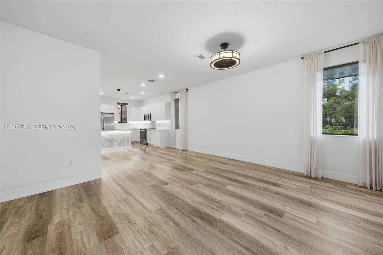 4519 NW 84th Ave, Doral FL 33166