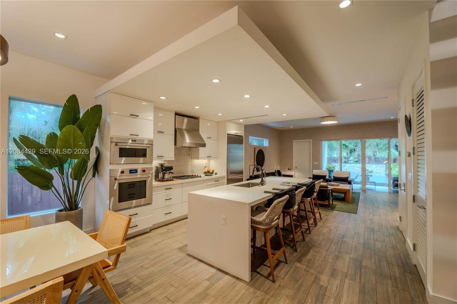 3167 Gifford Ln # 3167, Miami FL 33133